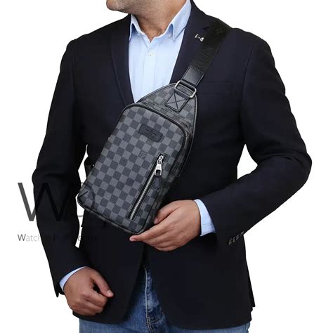 louis vuitton shoulder bag mens black